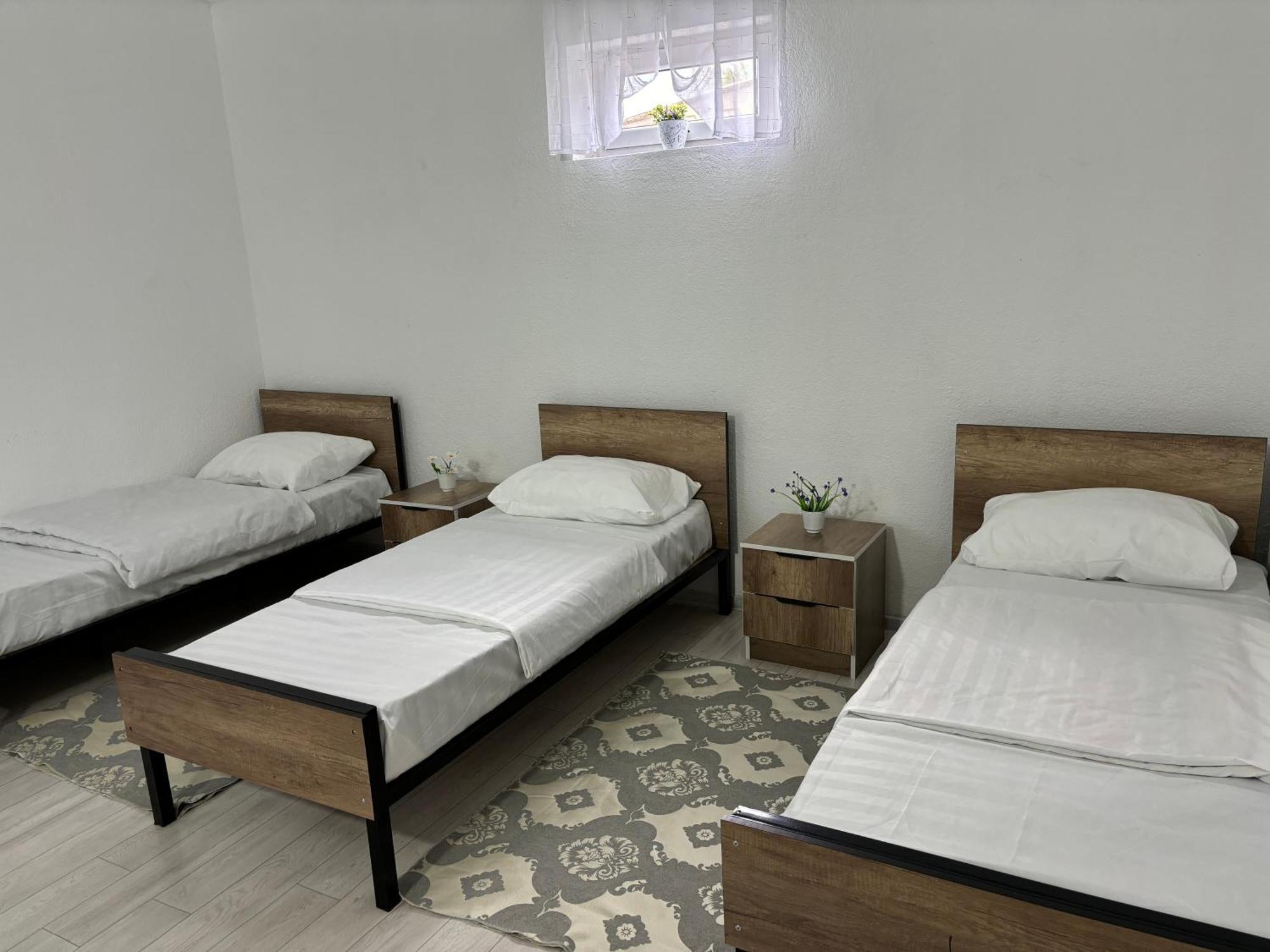 Hostel,Halal Хостел,Халал Tokmok 外观 照片
