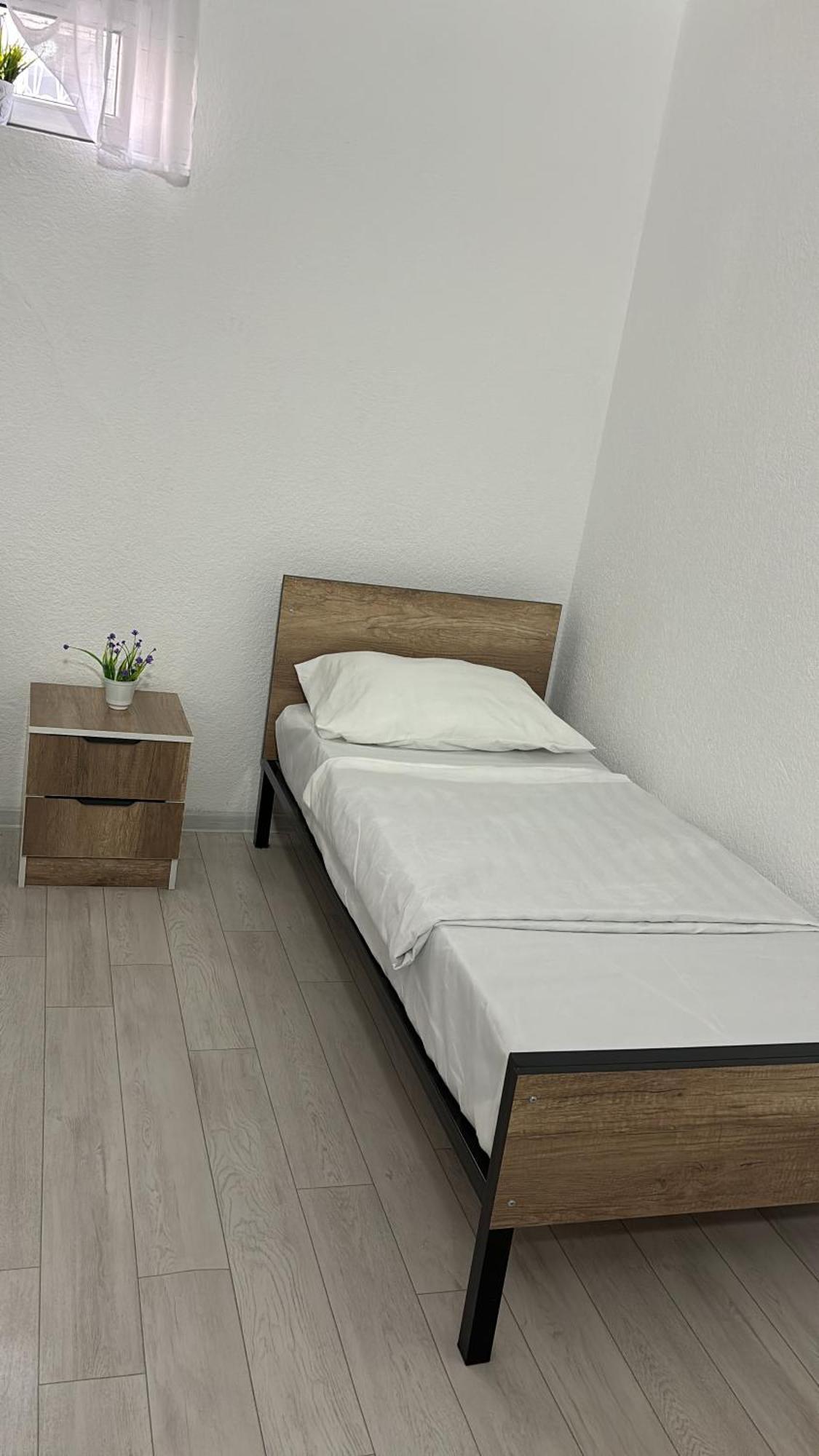 Hostel,Halal Хостел,Халал Tokmok 外观 照片