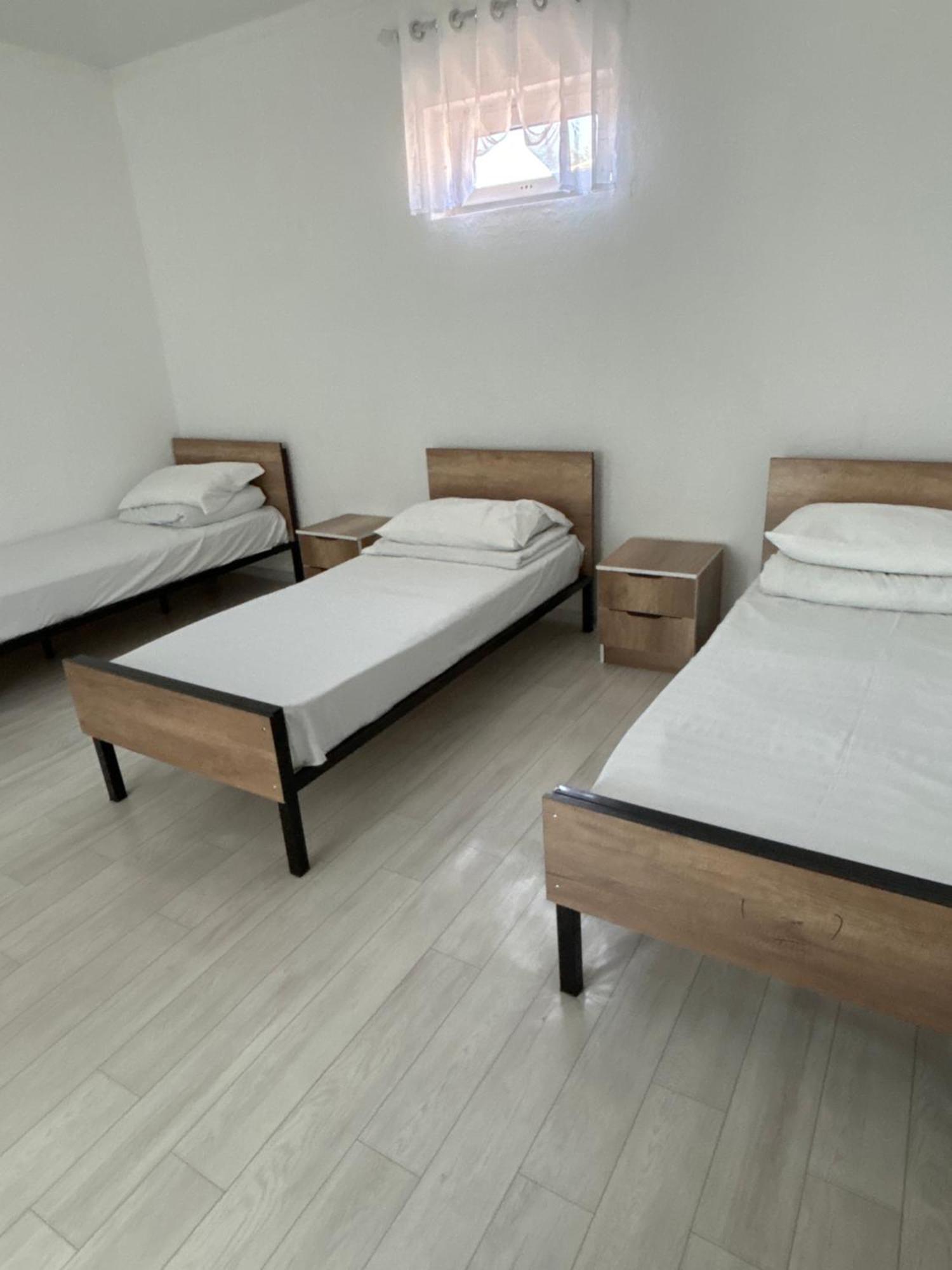 Hostel,Halal Хостел,Халал Tokmok 外观 照片