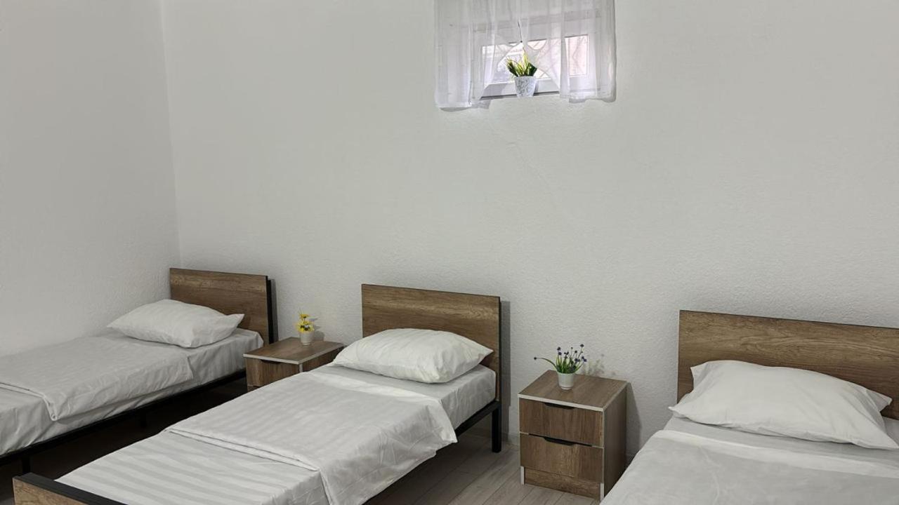 Hostel,Halal Хостел,Халал Tokmok 外观 照片